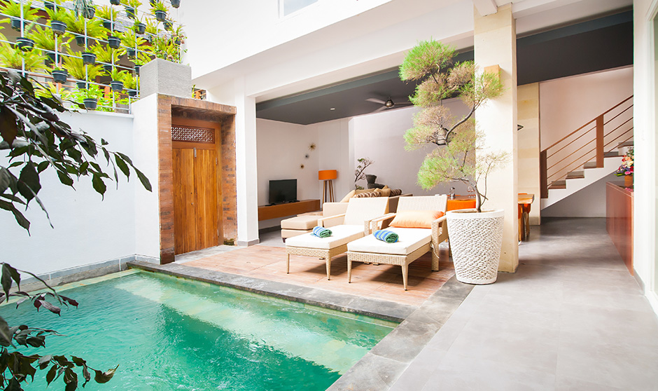 Apple Bali Villa