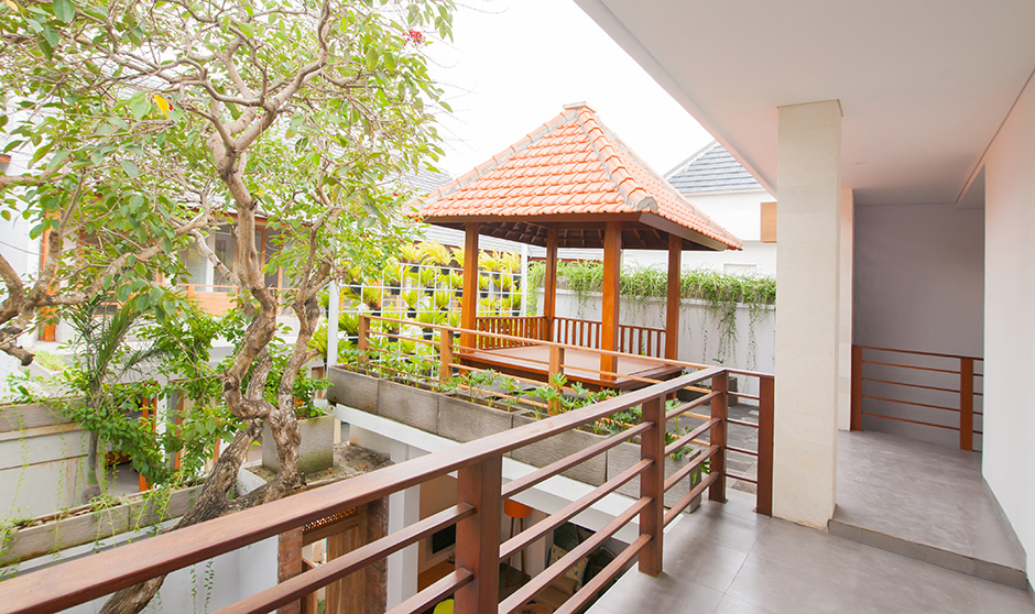 Apple Bali Villa