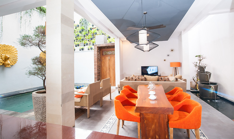 Apple Bali Villa