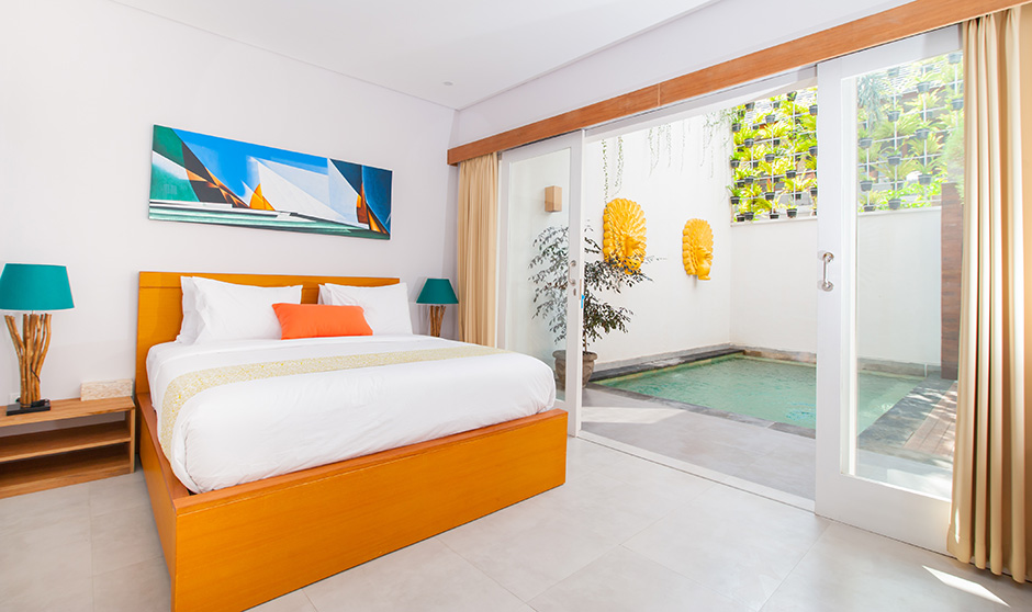 Apple Bali Villa